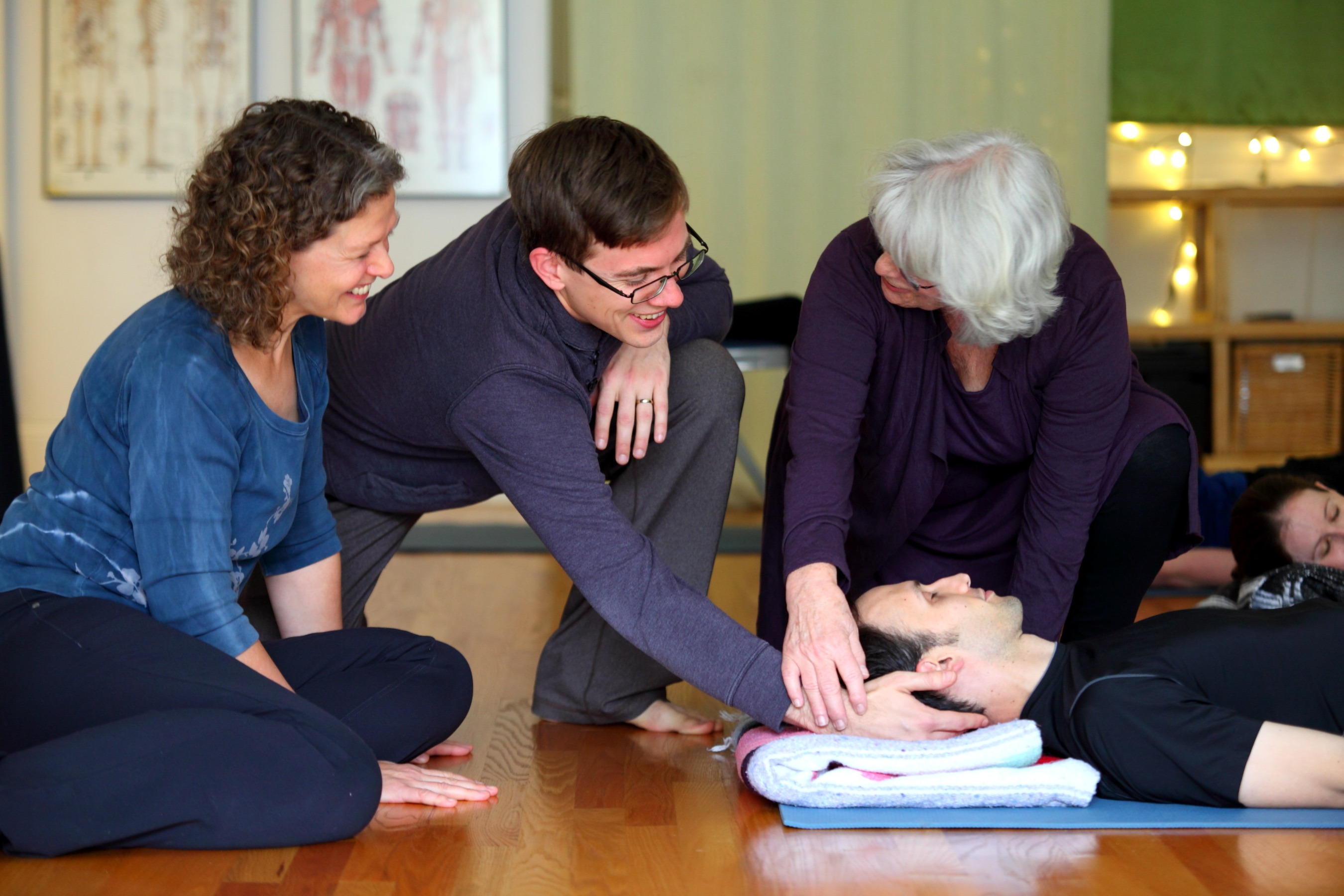 rhoda demonstrates savasana propping